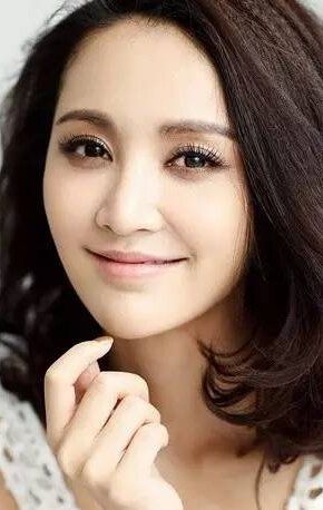 Чжан Синьи / Zhang Xinyi