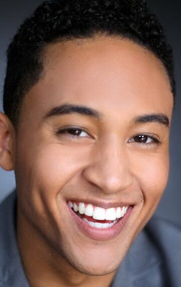 Таж Моури / Tahj Mowry