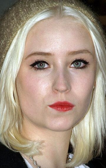 Лили Лавлесс / Lily Loveless