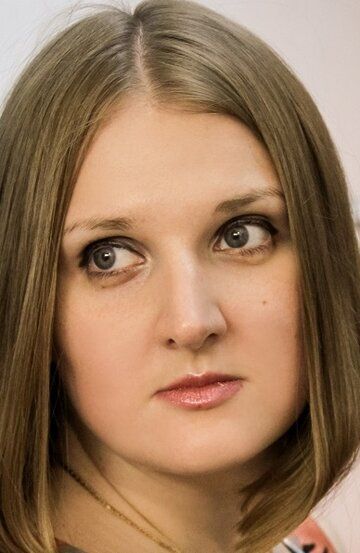 Елена Никишина /
