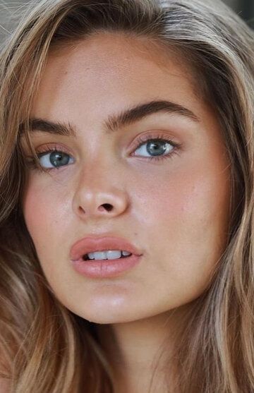 Брайтон Шарбино / Brighton Sharbino