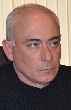 Адгур Джения / 