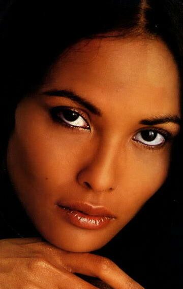 Лаура Гемсер / Laura Gemser