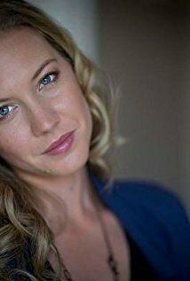 / Amy Usherwood