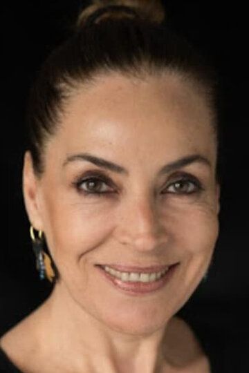 / Özlem Akinözü