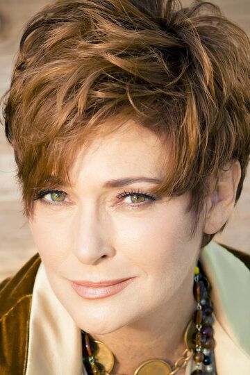 Кэролин Хеннеси / Carolyn Hennesy