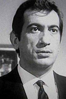 / Leo Anchóriz