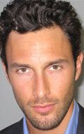 Ной Миллс / Noah Mills