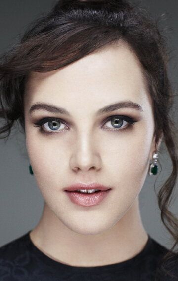 Джессика Браун-Финдли / Jessica Brown-Findlay