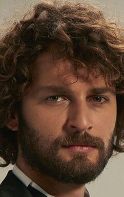 Биркан Сокуллу / Birkan Sokullu