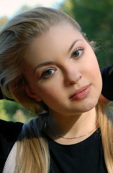 Анна Махова /