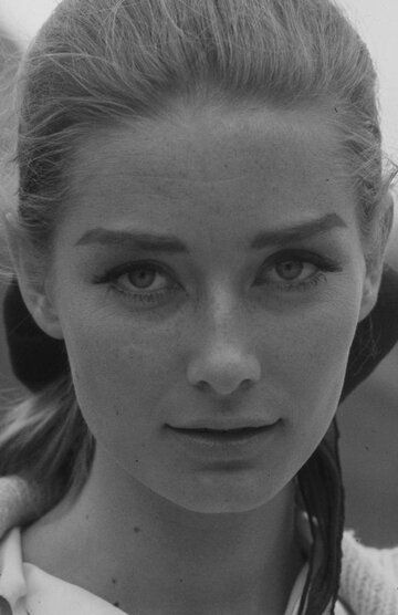 Таня Мале / Tania Mallet
