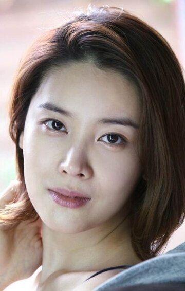 Ким Хё-сон / Kim Hyo-seon