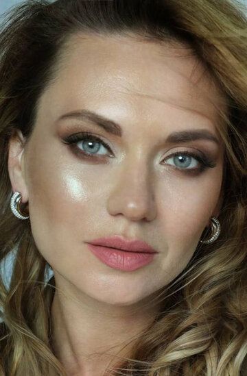 Анна Саливанчук /