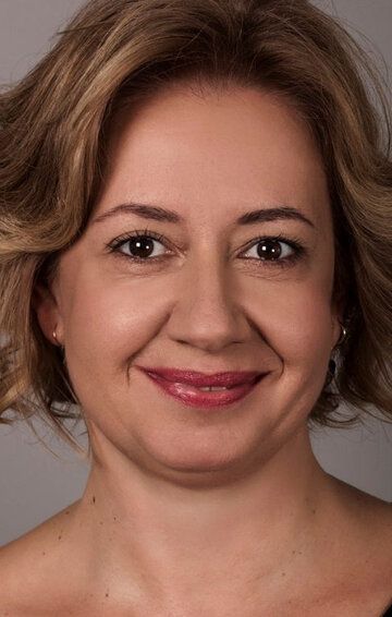 Озлем Чакар / Özlem Çakar Yalçinkaya
