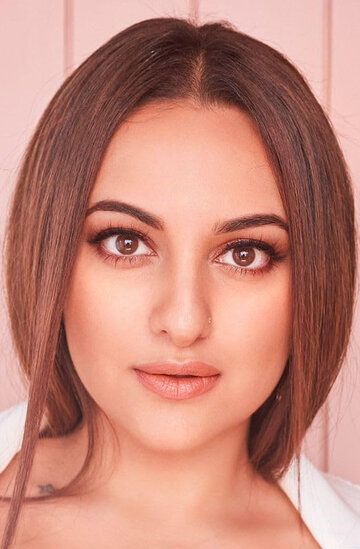 Сонакши Синха / Sonakshi Sinha