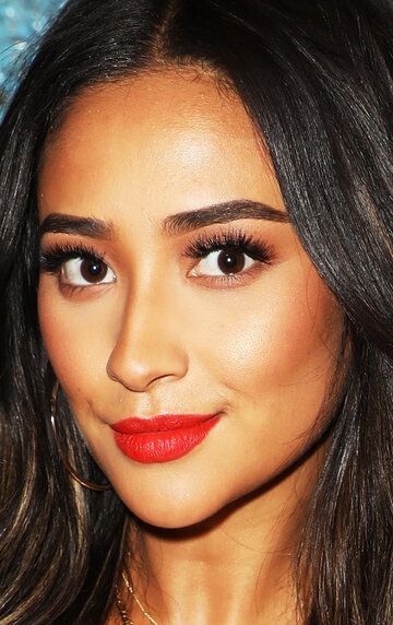 Шэй Митчелл / Shay Mitchell