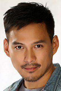 / Guji Lorenzana