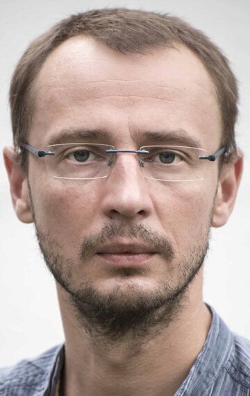 Илья Ждаников / 