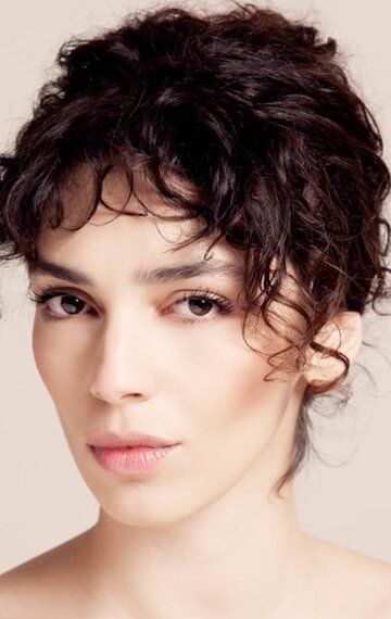 Эзги Челик / Ezgi Çelik