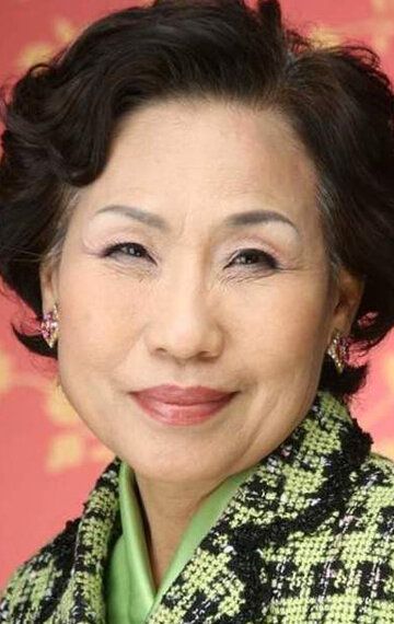 Ким Гён-э / Kim Gyeong-ae