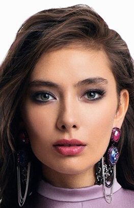 Неслихан Атагюль / Neslihan Atagül