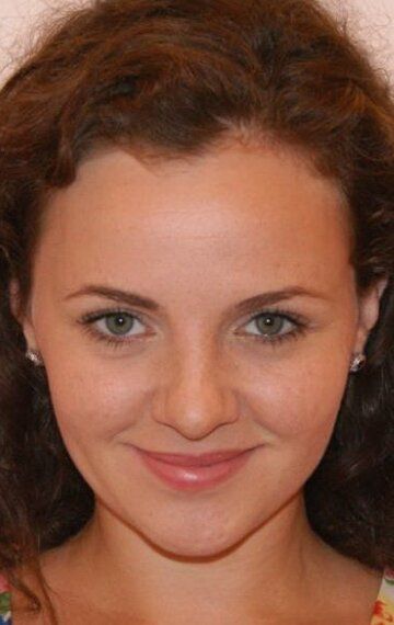Елена Березнова / 