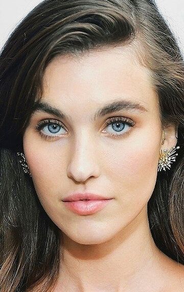 Рэйни Куэлли / Rainey Qualley
