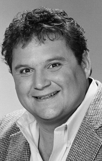 Стефен Ферст / Stephen Furst