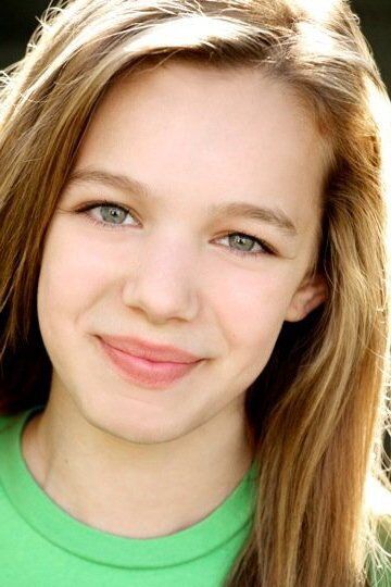 Сэди Кальвано / Sadie Calvano