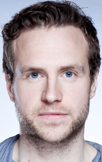 Рейф Сполл / Rafe Spall