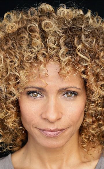Мишель Херд / Michelle Hurd