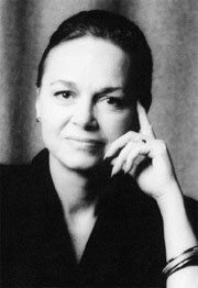 Марта Генри / Martha Henry