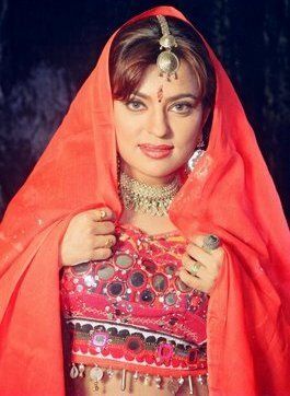 Долли Биндра / Dolly Bindra