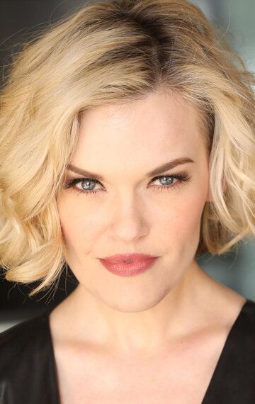 Кари Уолгрен / Kari Wahlgren
