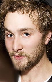 Оливер Крис / Oliver Chris