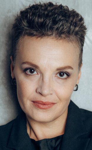 Анастасия Светлова / 