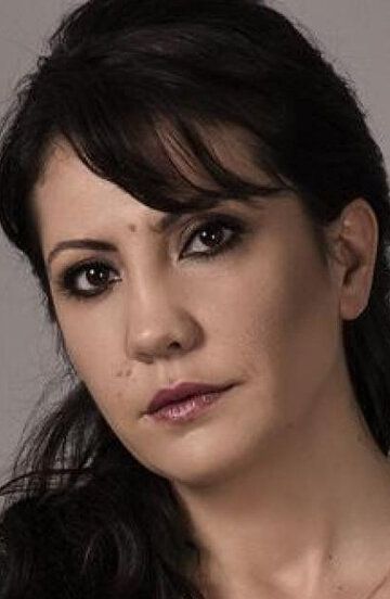 Азлем Баская / Özlem Baskaya