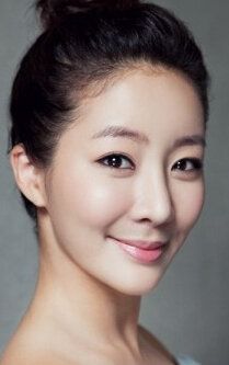 Хван Ын-су / Hwang Eun-soo