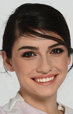 Хазар Эргючлю / Hazar Ergüçlü