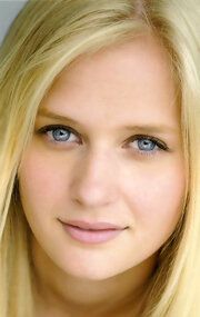 Карли Шредер / Carly Schroeder