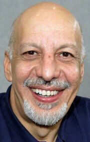 Эрик Авари / Erick Avari