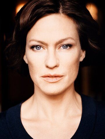 Нина Кронягер / Nina Kronjäger