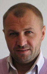 Евгений Катаев / 