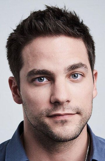 Брэнт Догерти / Brant Daugherty