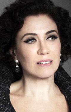 Лилия Кабрал / Lília Cabral