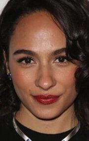 Аврора Перрино / Aurora Perrineau