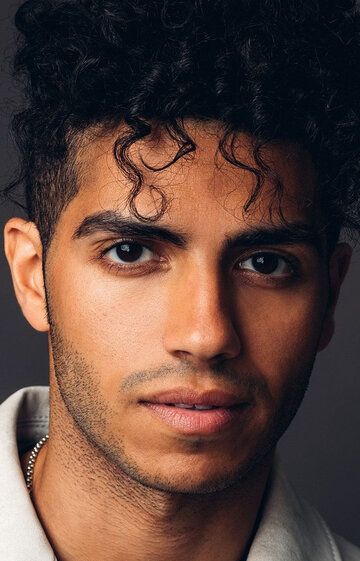 Мена Массуд / Mena Massoud