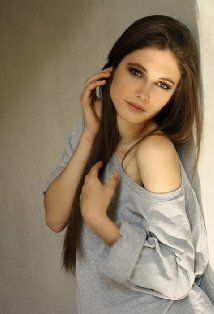 / Isabel Macmaster