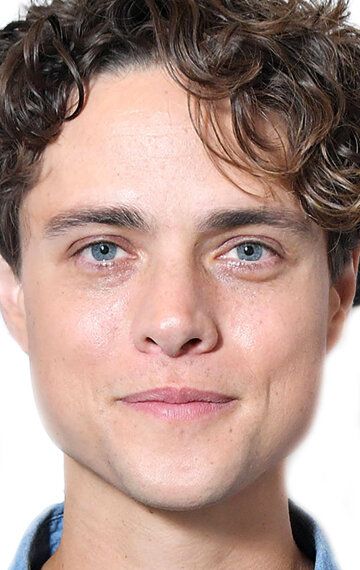 Дуглас Смит / Douglas Smith